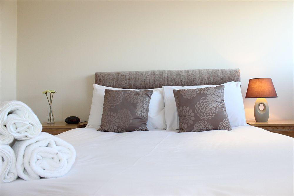 Cotels At Vizion: Serviced With Free Parking Apartment *