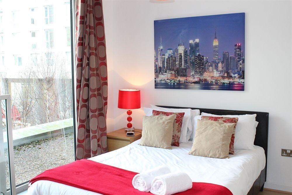 Cotels At Vizion: Serviced With Free Parking Apartment