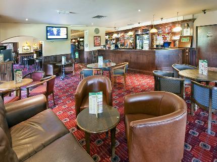 Hotel The Broughton By Greene King 3*
