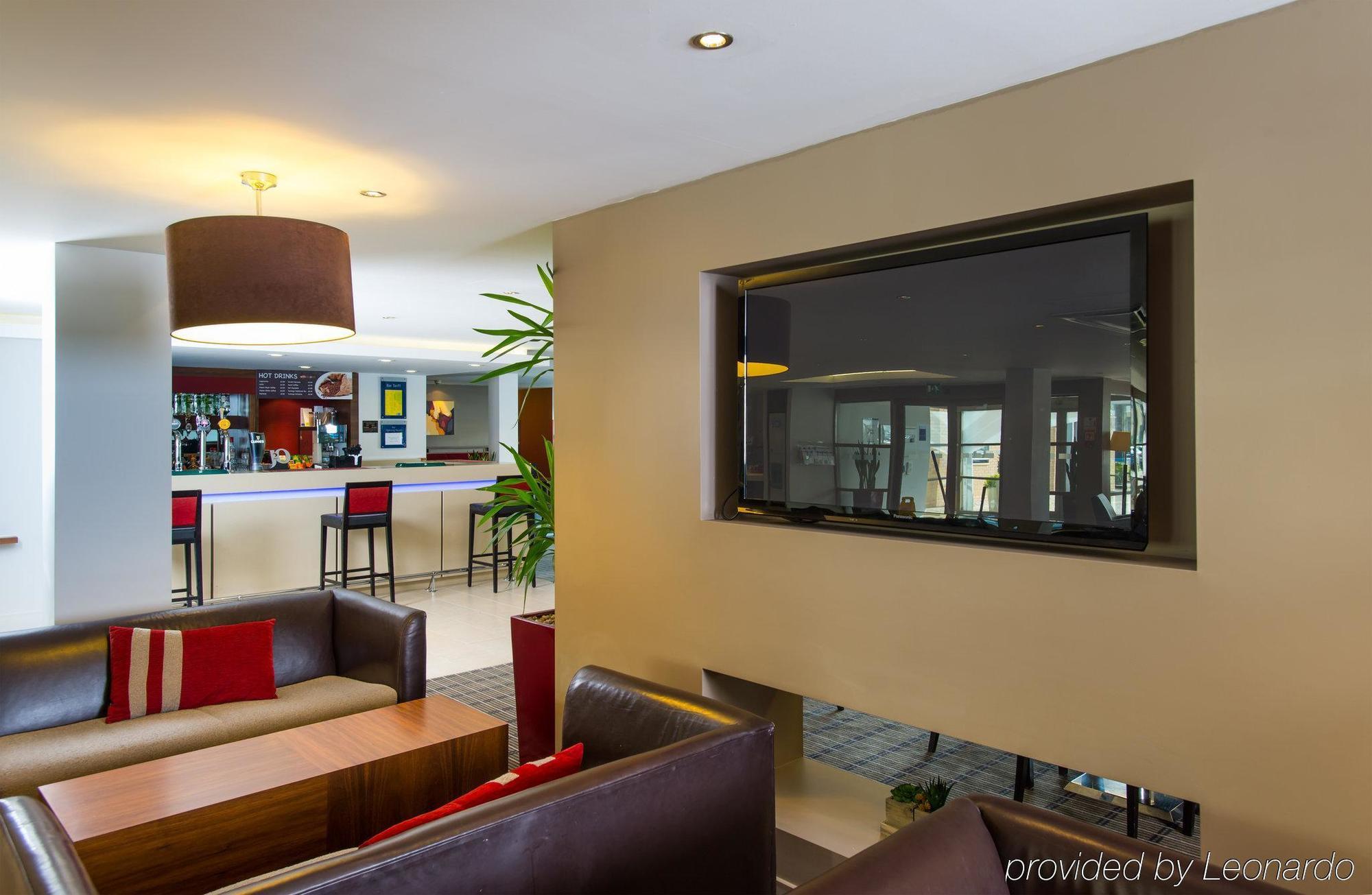 Hotel Express By Ihg Milton Keynes