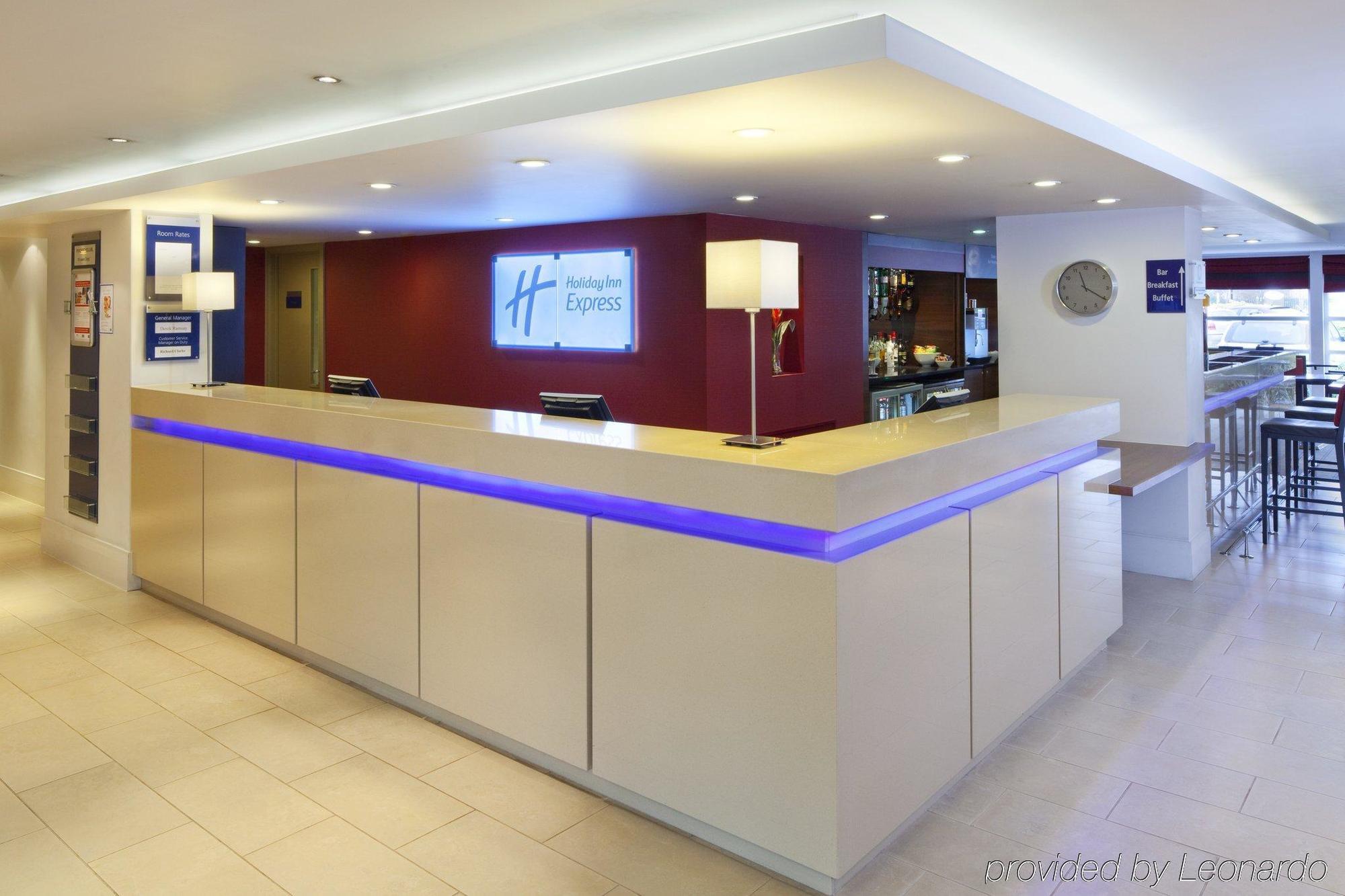 Express By Ihg Hotel Milton Keynes