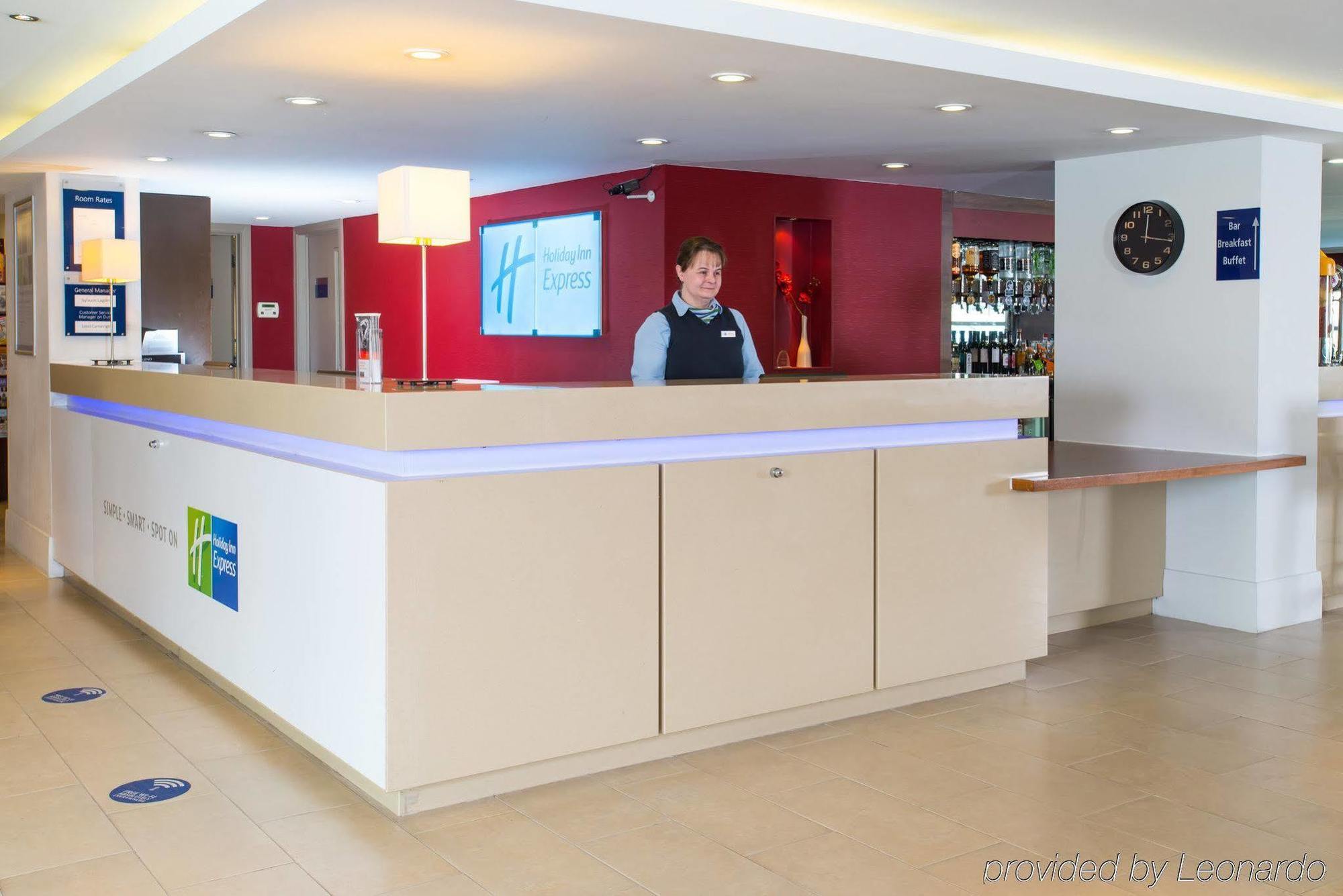 Express By Ihg 3*