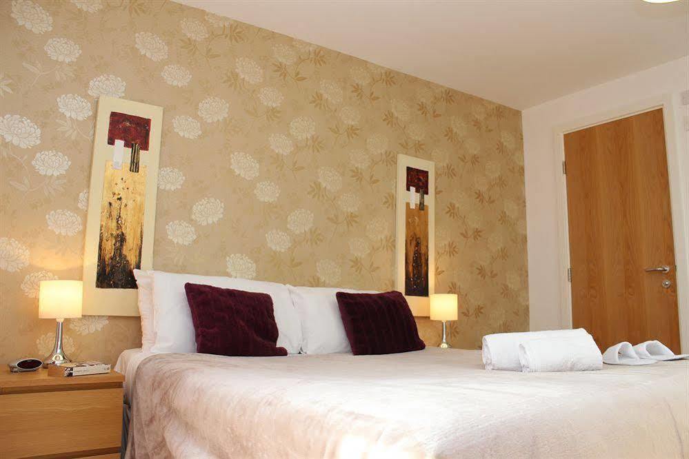 Apartment Cotels At Vizion: Serviced With Free Parking Milton Keynes
