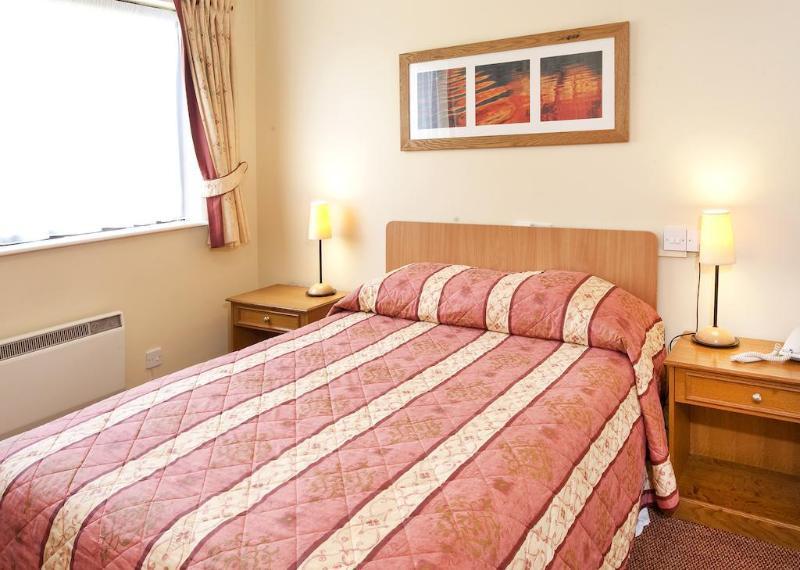 The Broughton By Greene King Hotel