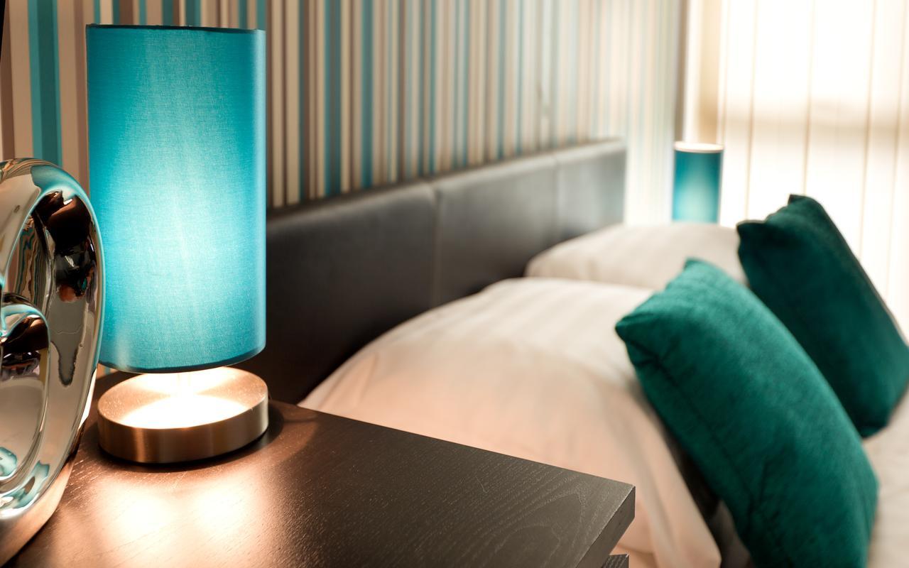 In Mk - Bed Choice Of 1 Super-king Or 2 Singles And Also 2 Sofa Beds - Free Parking And Smart Tv - Contractors, Relocation, Business Travellers Milton Keynes