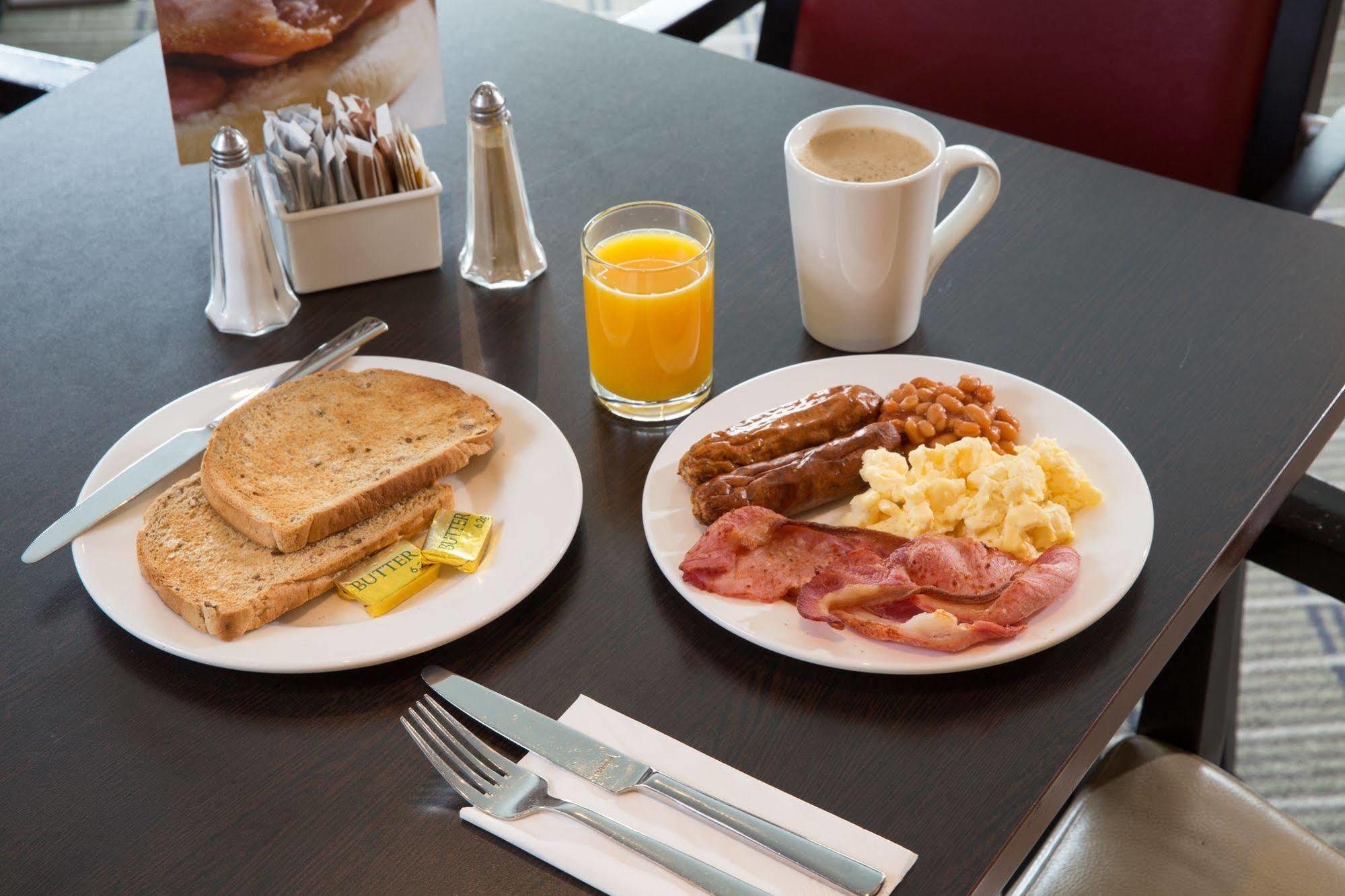 Express By Ihg 3* Milton Keynes