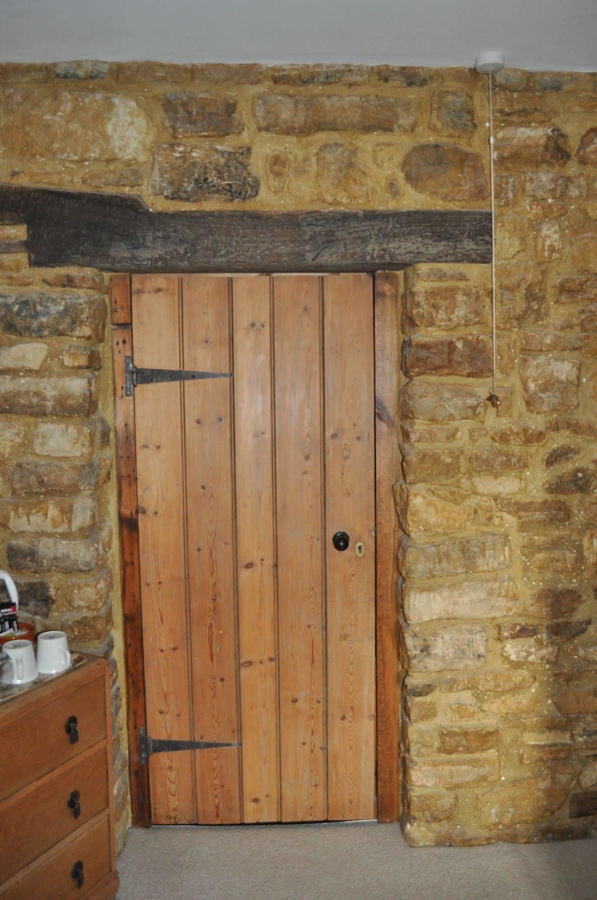 Farm Bed & Breakfast 3*