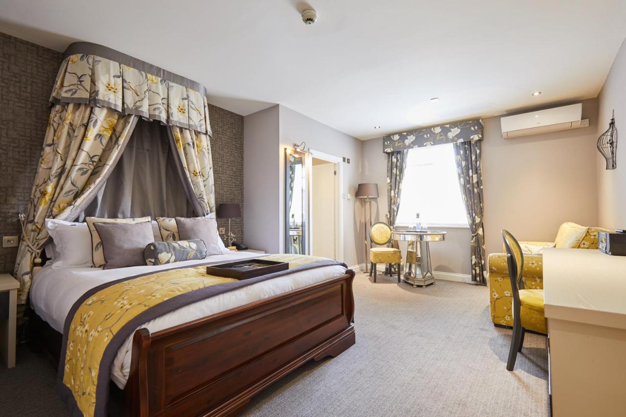 Worldhotels Distinctive Woughton House Hotel