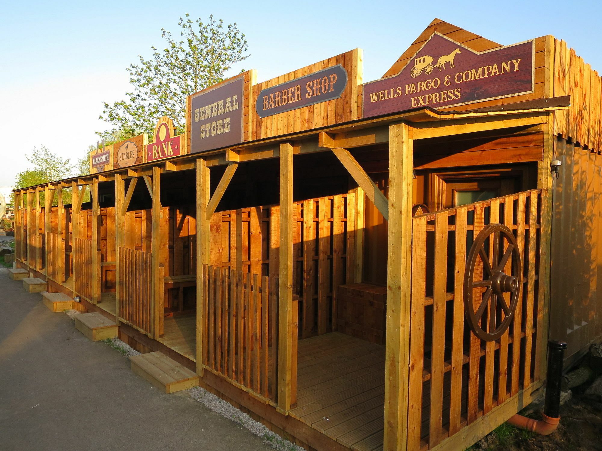 Adventurer's Village Holiday park 3*