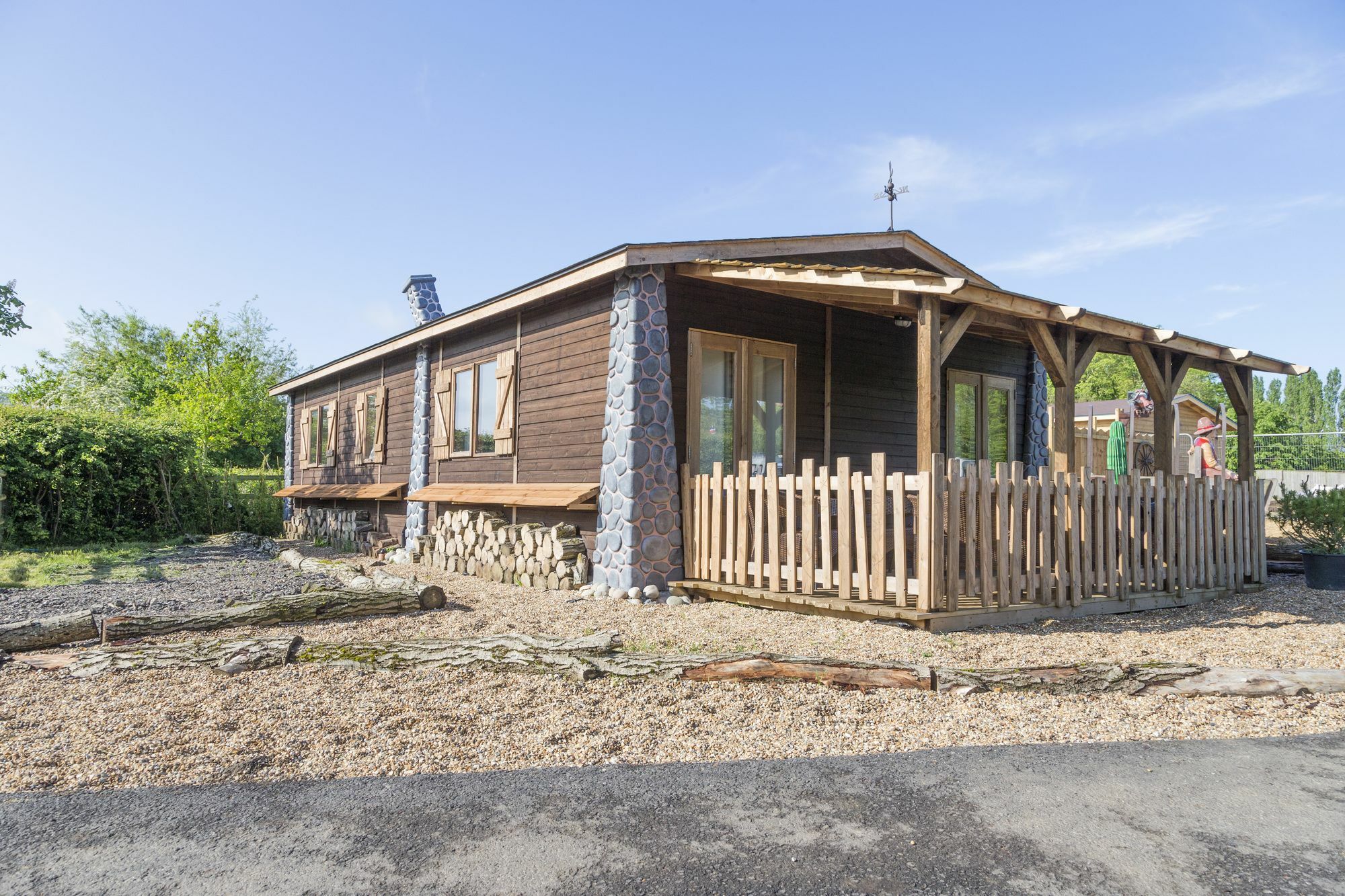Adventurer's Village Holiday park Milton Keynes