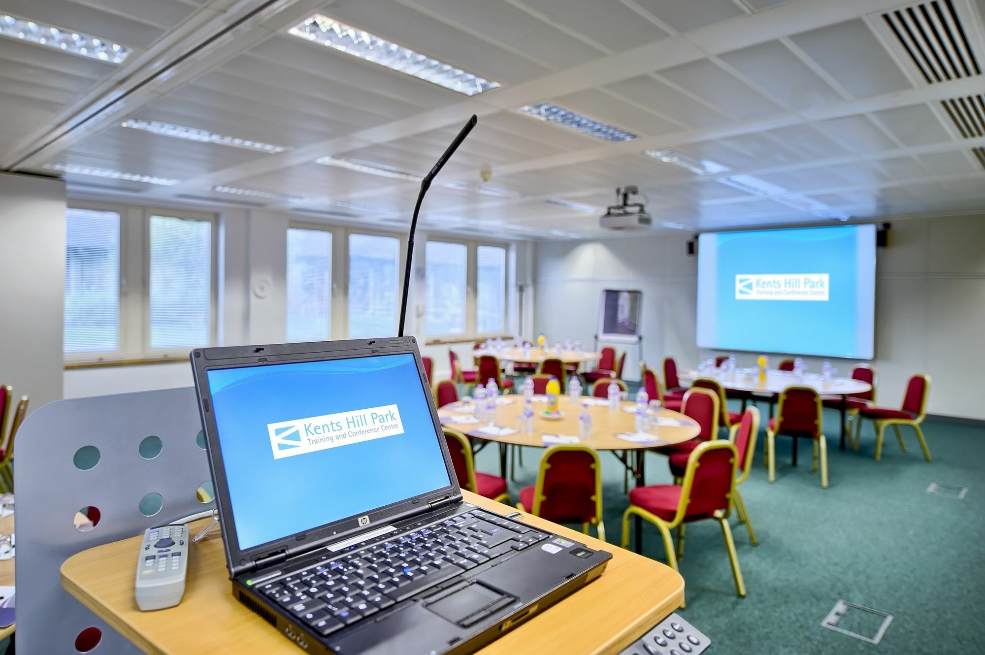Kents Hill Park Training & Conference Centre 3*