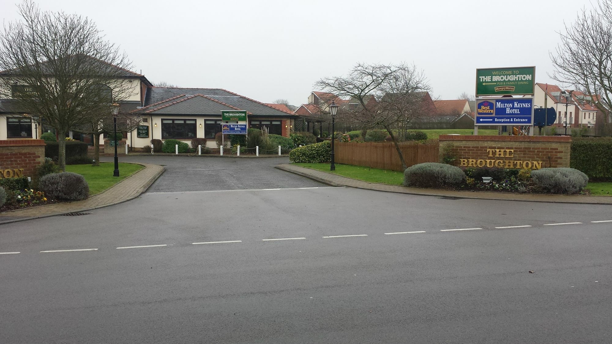 Hotel The Broughton By Greene King 3*
