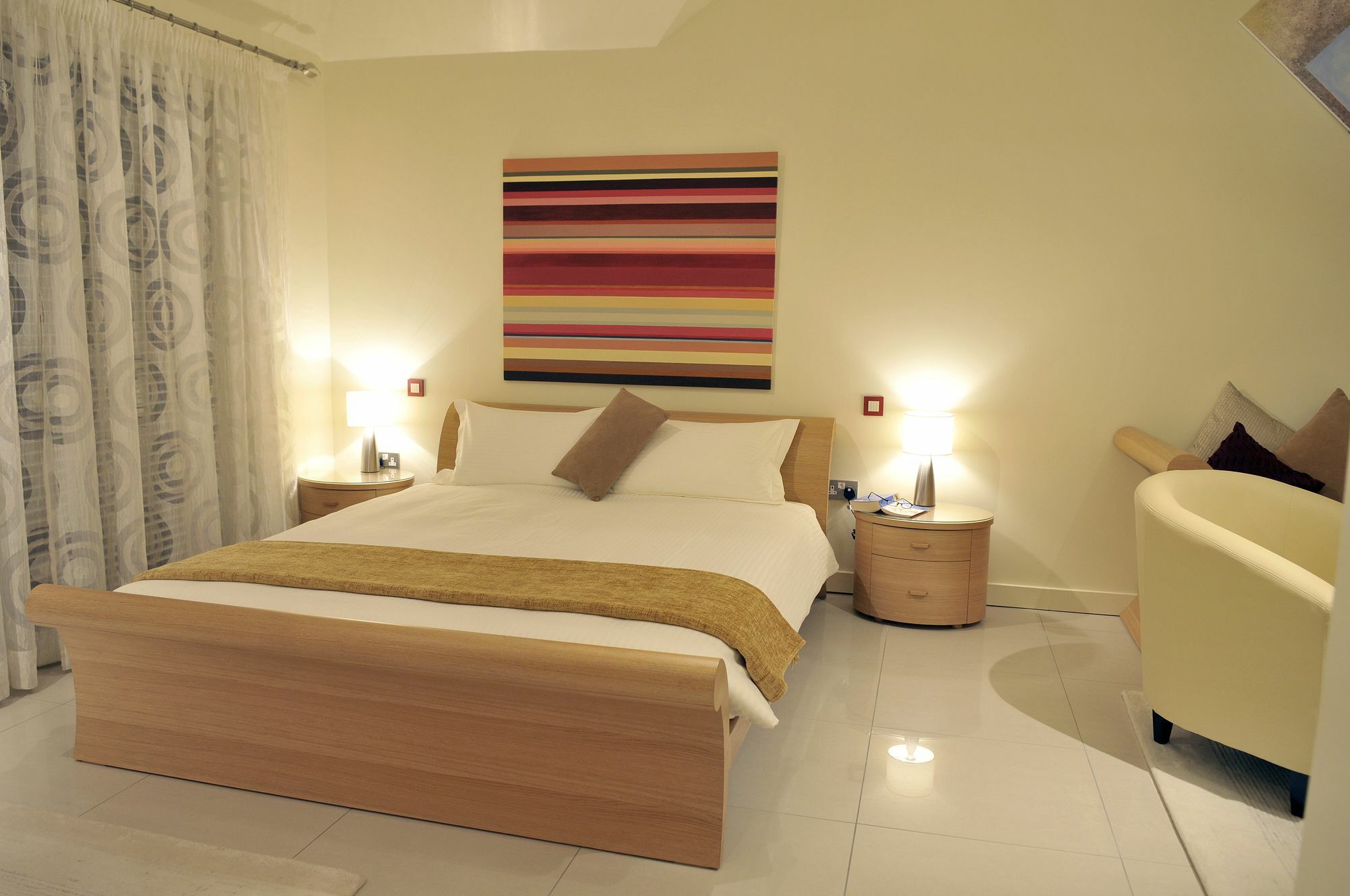 South 5* Milton Keynes