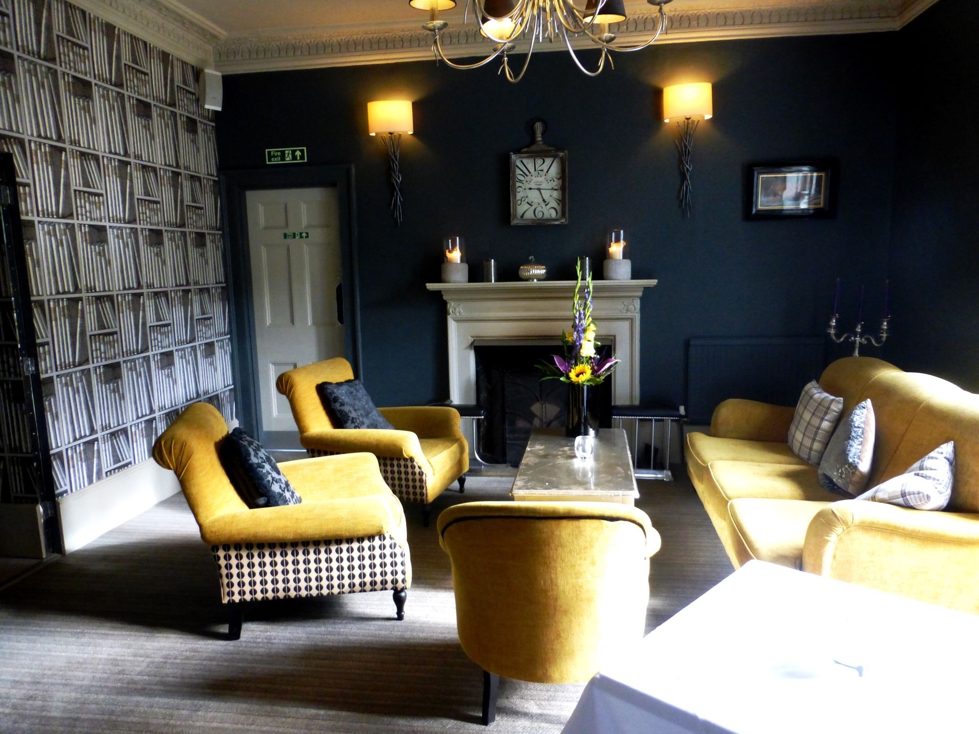 Worldhotels Distinctive Woughton House 4*