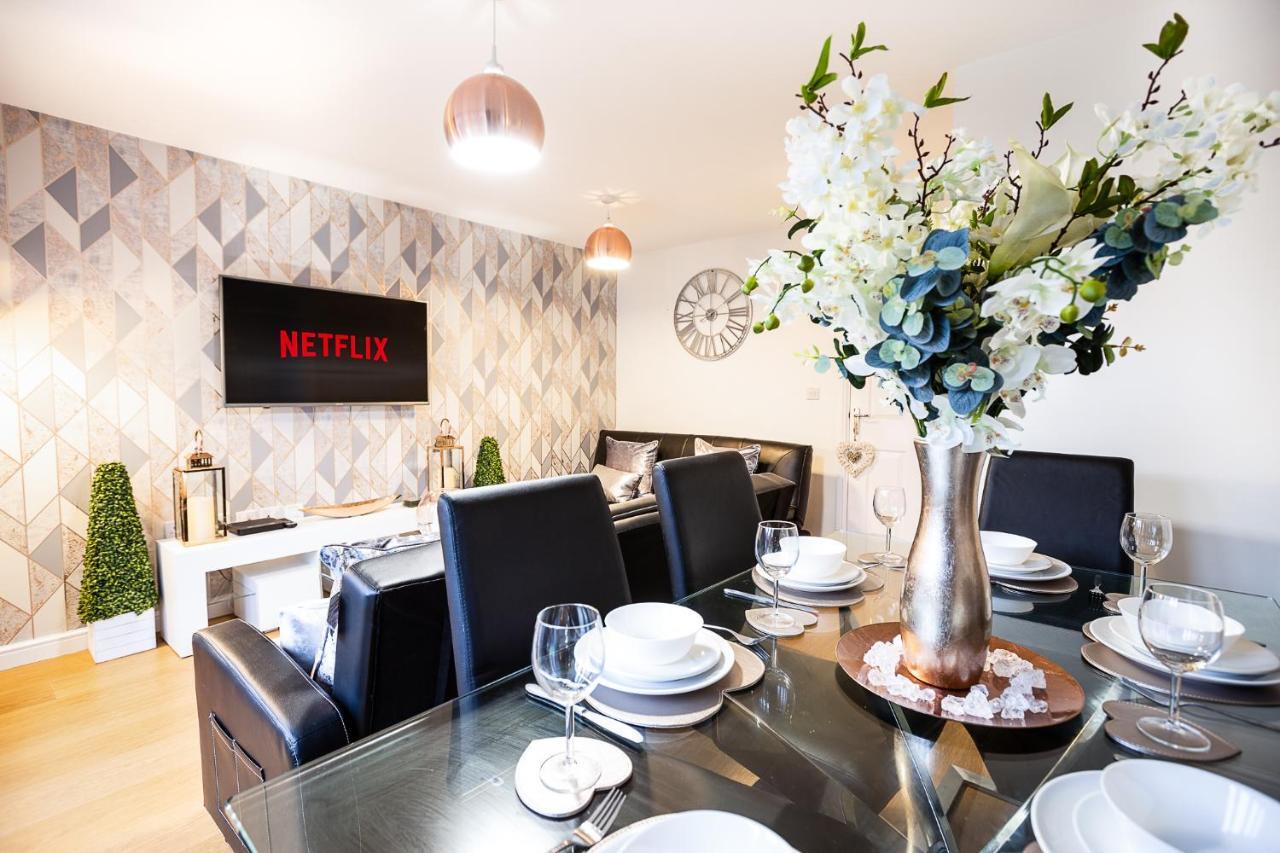 Central Garden House: Family-friendly With Free Parking *