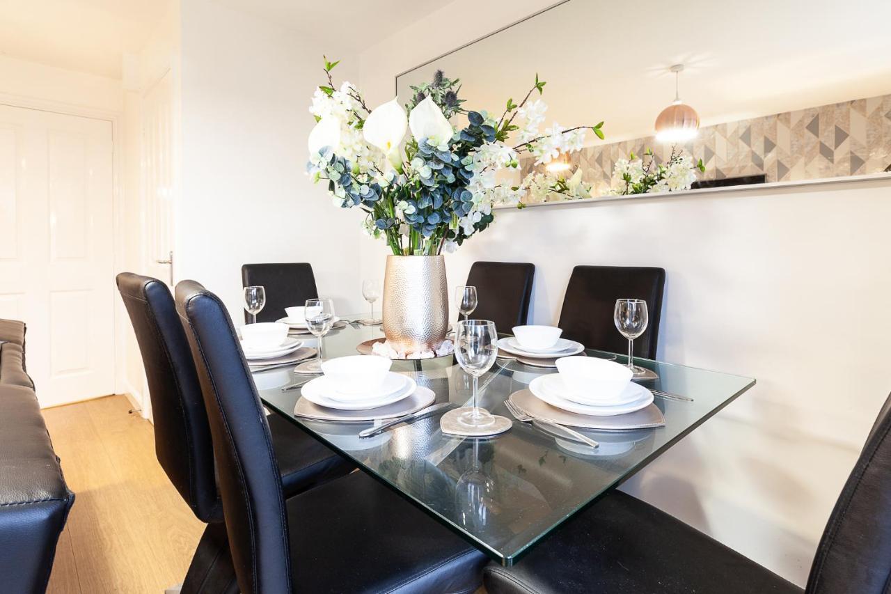 Apartamento Central Garden House: Family-friendly With Free Parking