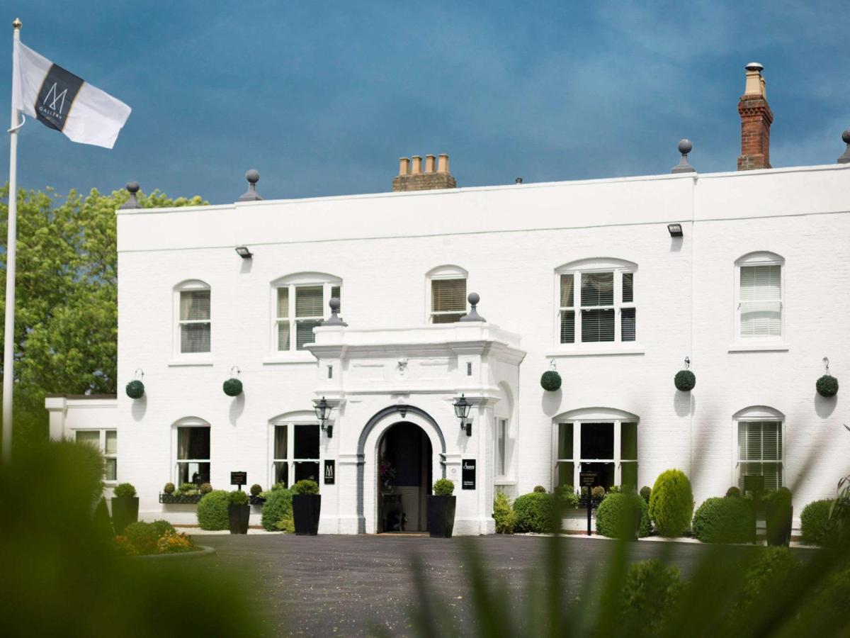 Worldhotels Distinctive Woughton House